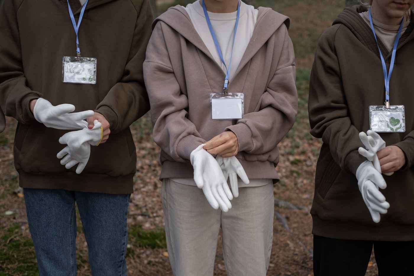 volunteers at a community event - nonprofit donor retention